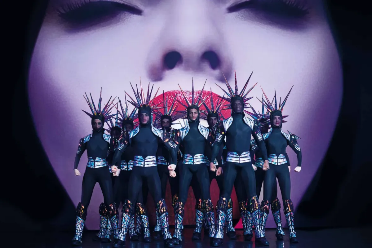 Paris Paradis thumbnail 3