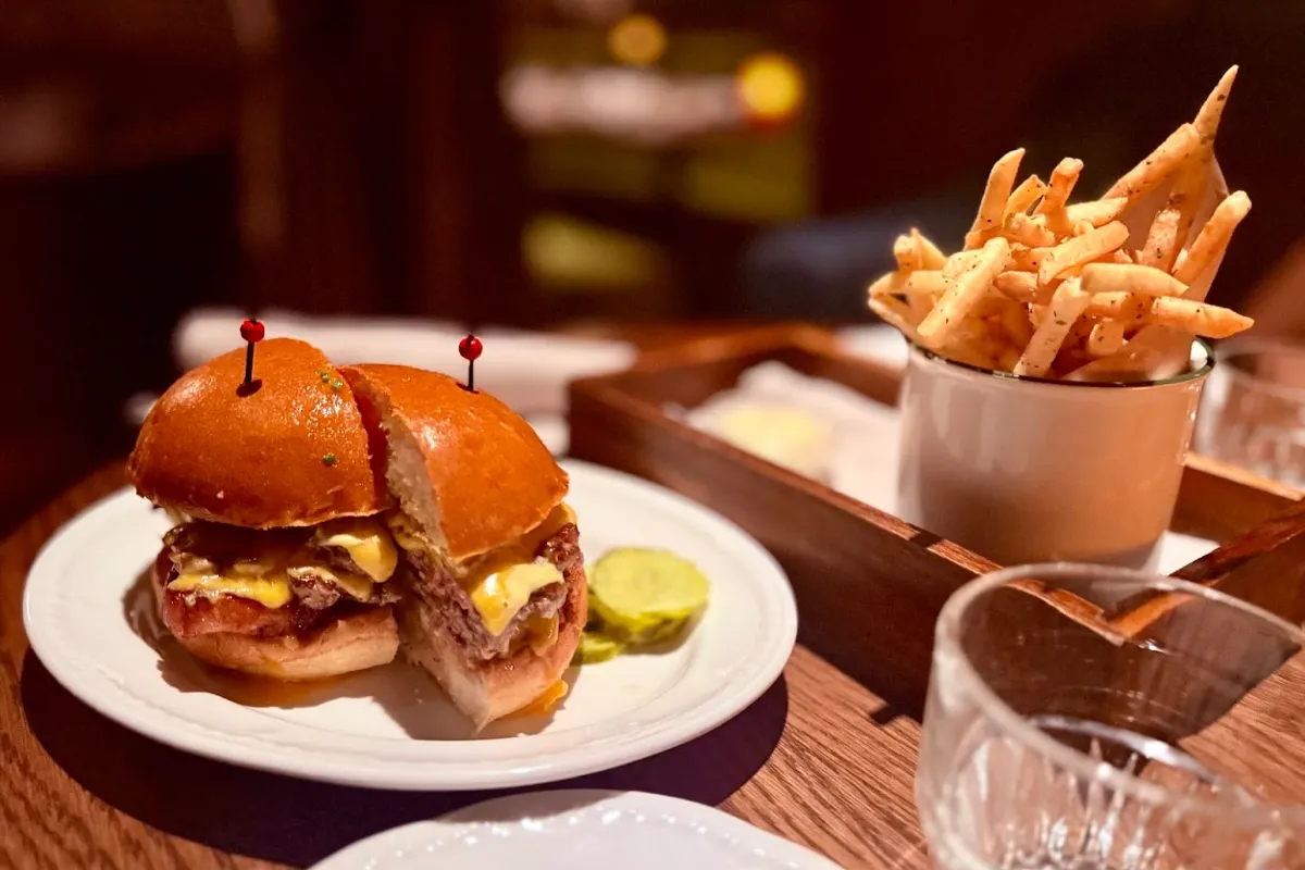 The Gidley thumbnail 3