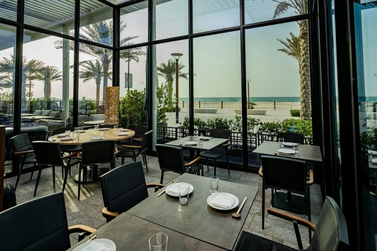 NIRI Restaurant & Bar