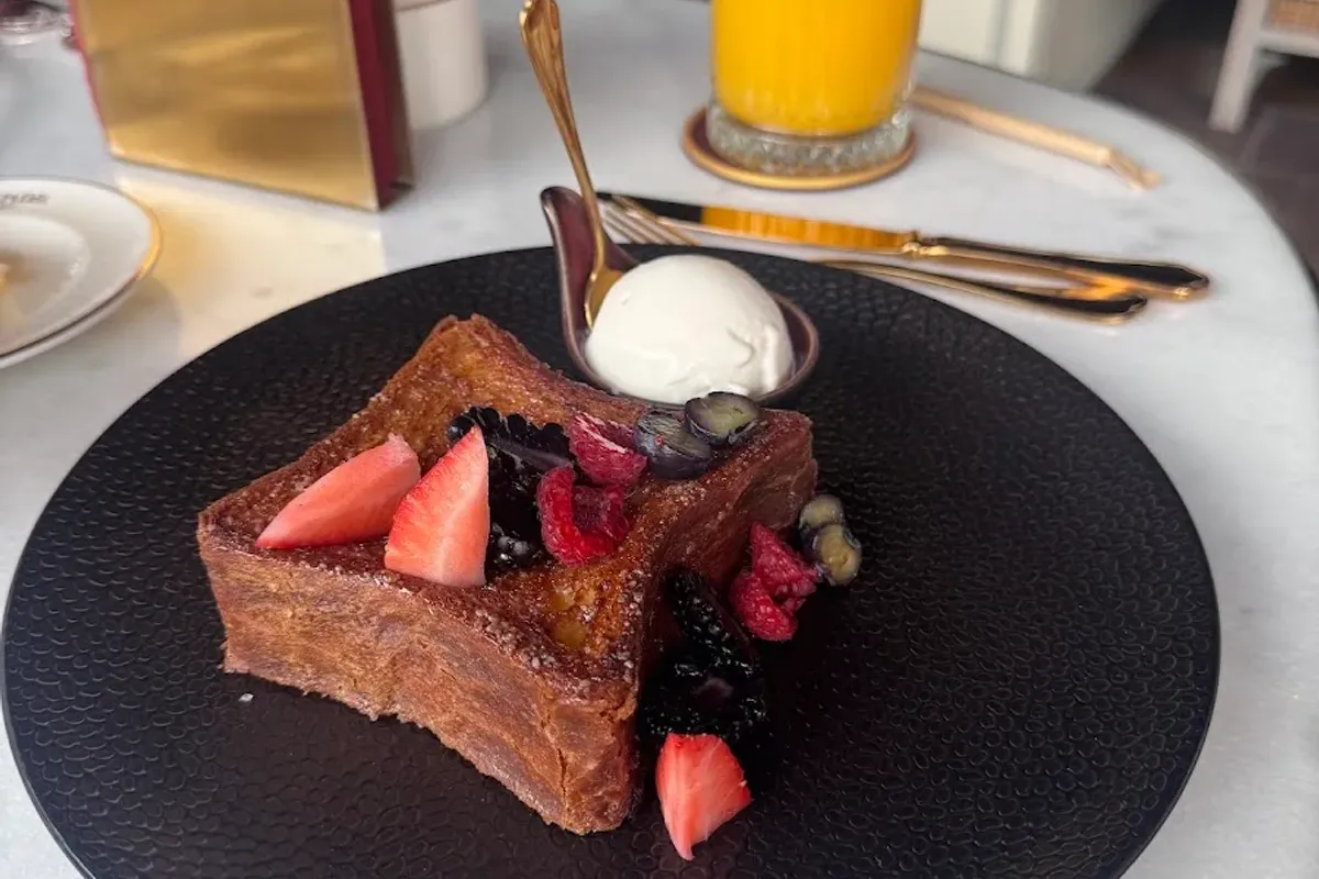 FRNDS Restaurant thumbnail 5