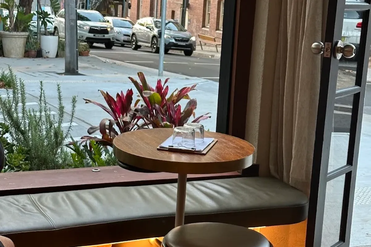 Bar Copains - Image 1