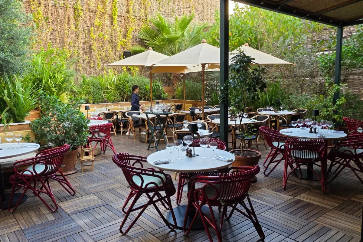 Eugène Eugène thumbnail 2