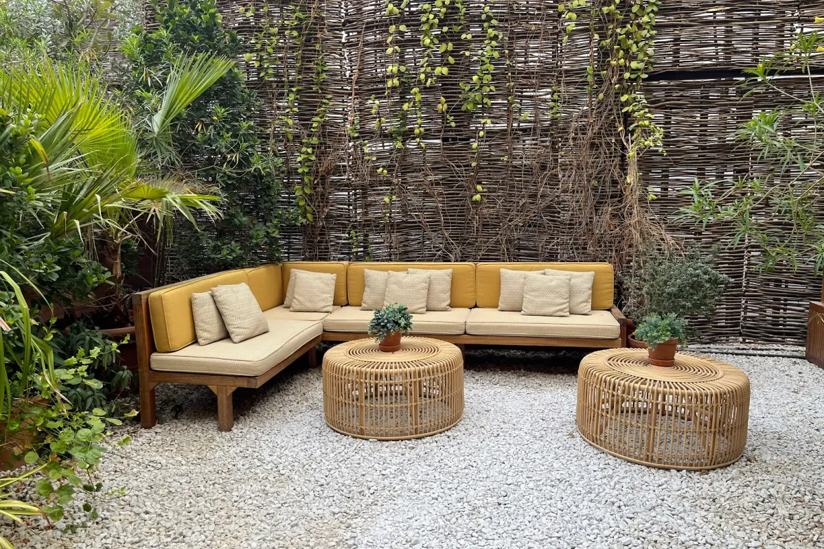 Eugène Eugène thumbnail 7