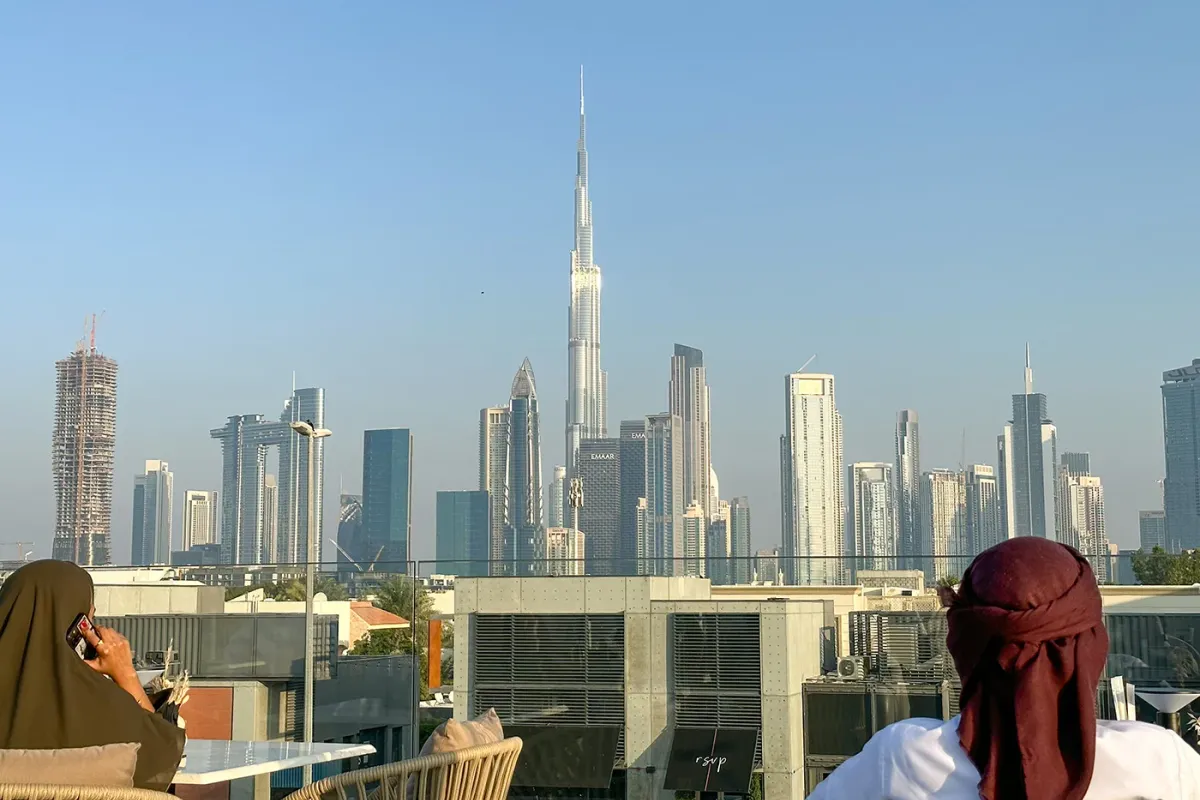 Lune Lounge thumbnail 2