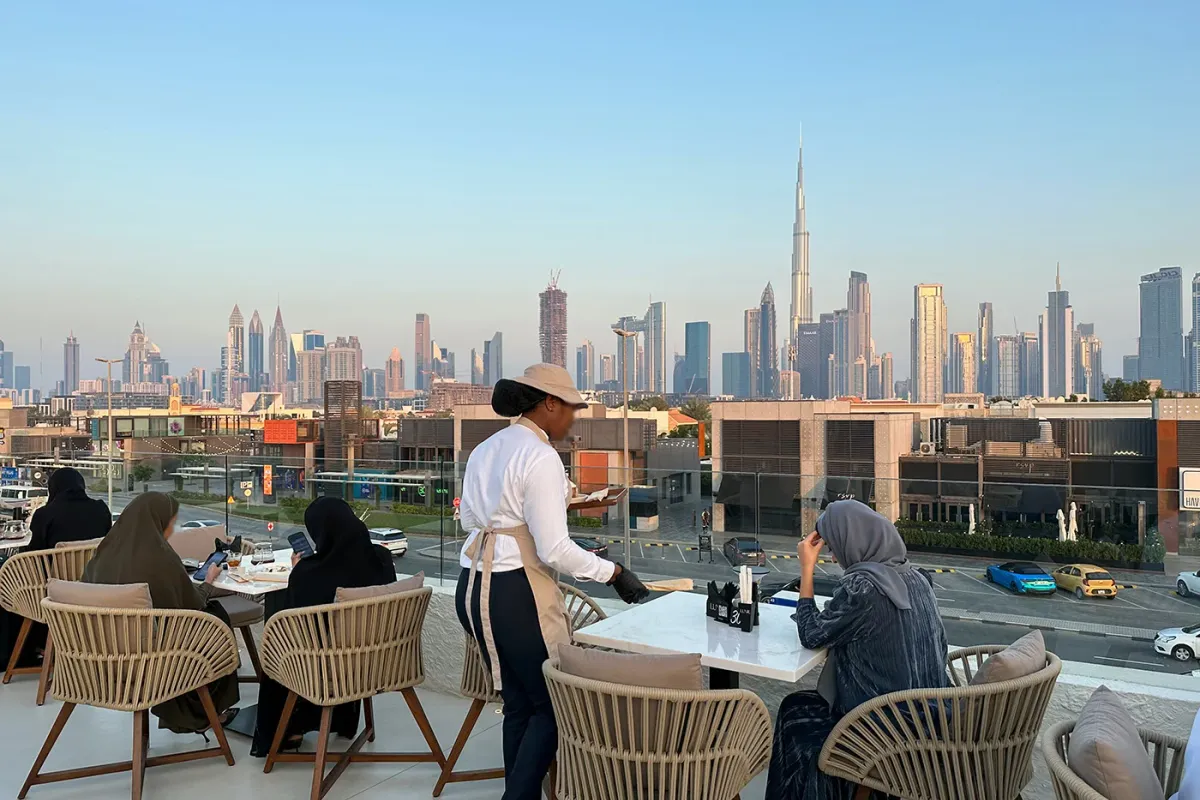 Lune Lounge thumbnail 5