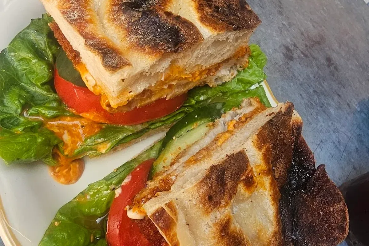 Room Ten thumbnail 3