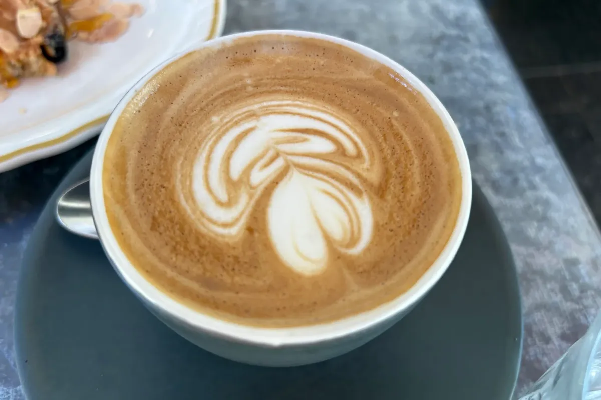 Room Ten thumbnail 5